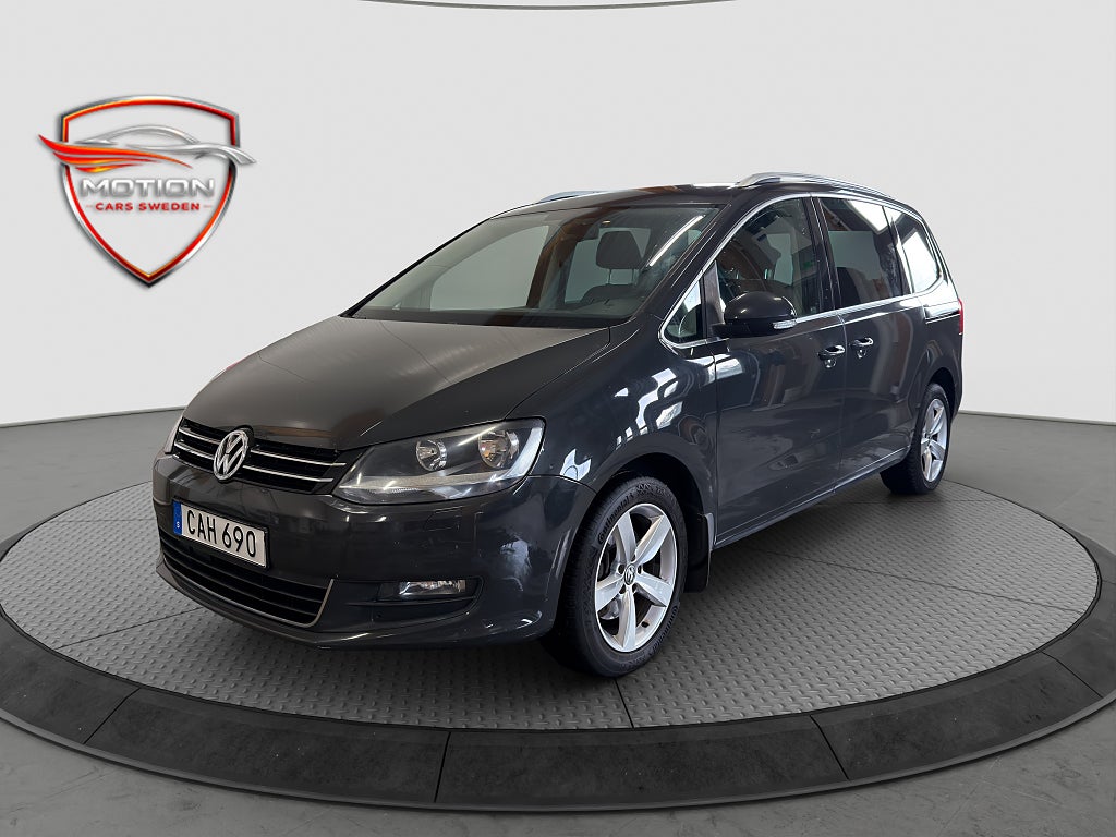 Volkswagen Sharan 7-seater 2.0 TDI DPF BMT Masters Pano Dragkrok Värmare