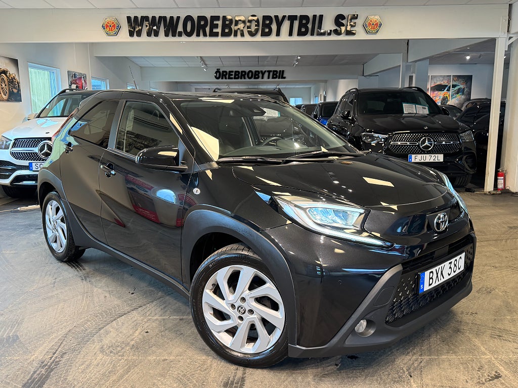Toyota Aygo X 1.0 VVT-i CVT Play B-kamera Carplay 72hk 