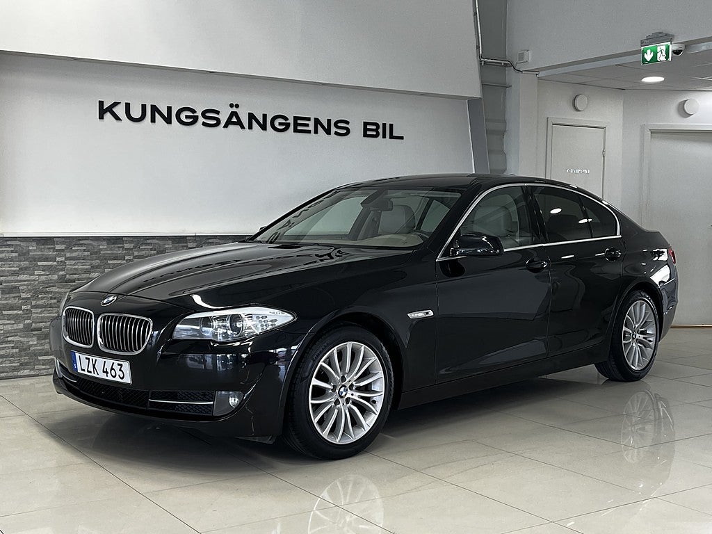 BMW 520d Sedan Steptronic Skinn Drag Sensorer Navi 184hk