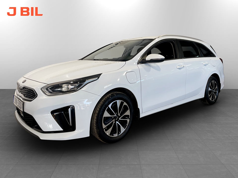 Kia Ceed SW PHEV 141hk B-KAMERA CARPLAY RATTVÄRME