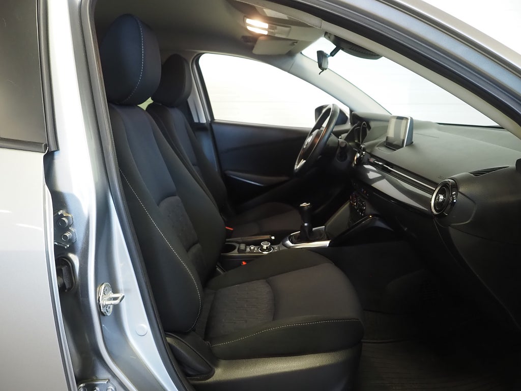 Mazda 2 5-dörrar 1.5 SKYACTIV-G Vision P-Sensorer Navigation 2016