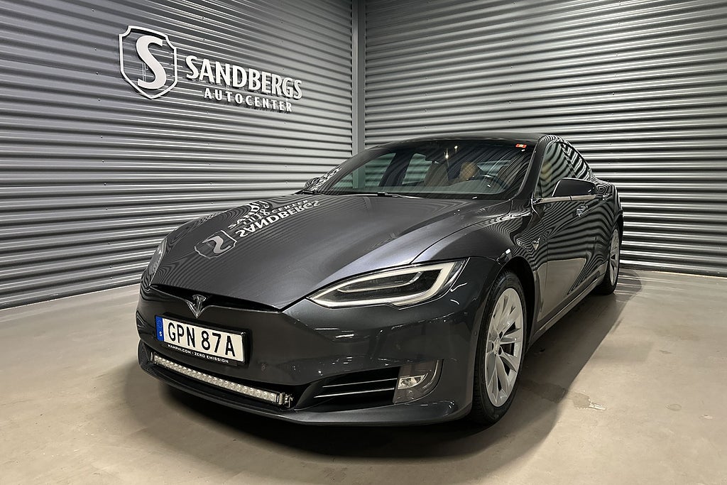 Tesla Model S Long Range AWD 1 ägare MOMS 