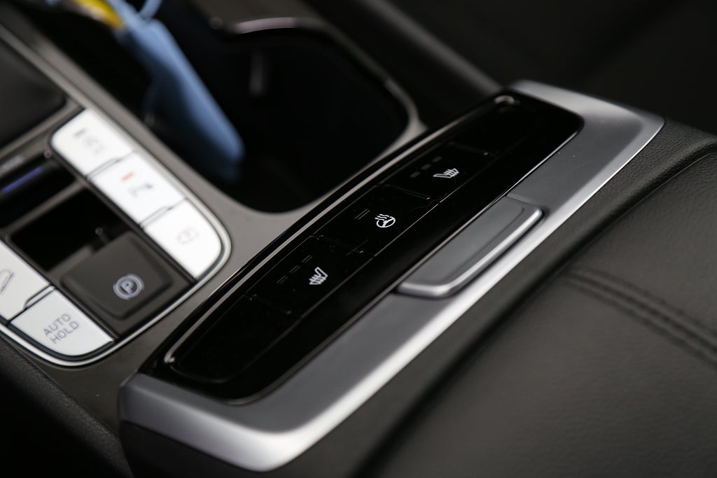 Hyundai Tucson 1,6 T-GDI MHEV 150hk Essential Aut Navi Kamera CarPlay 2023