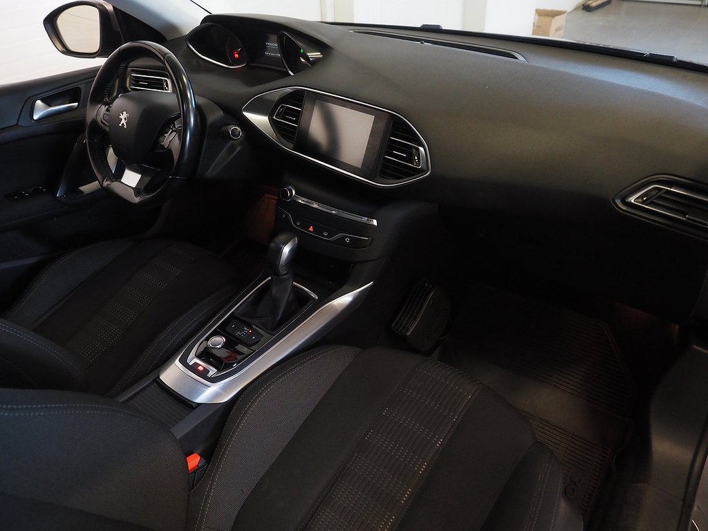Peugeot 308 SW 1.6 Automat 120hk EAT Allure Pano Navi Drag 2015