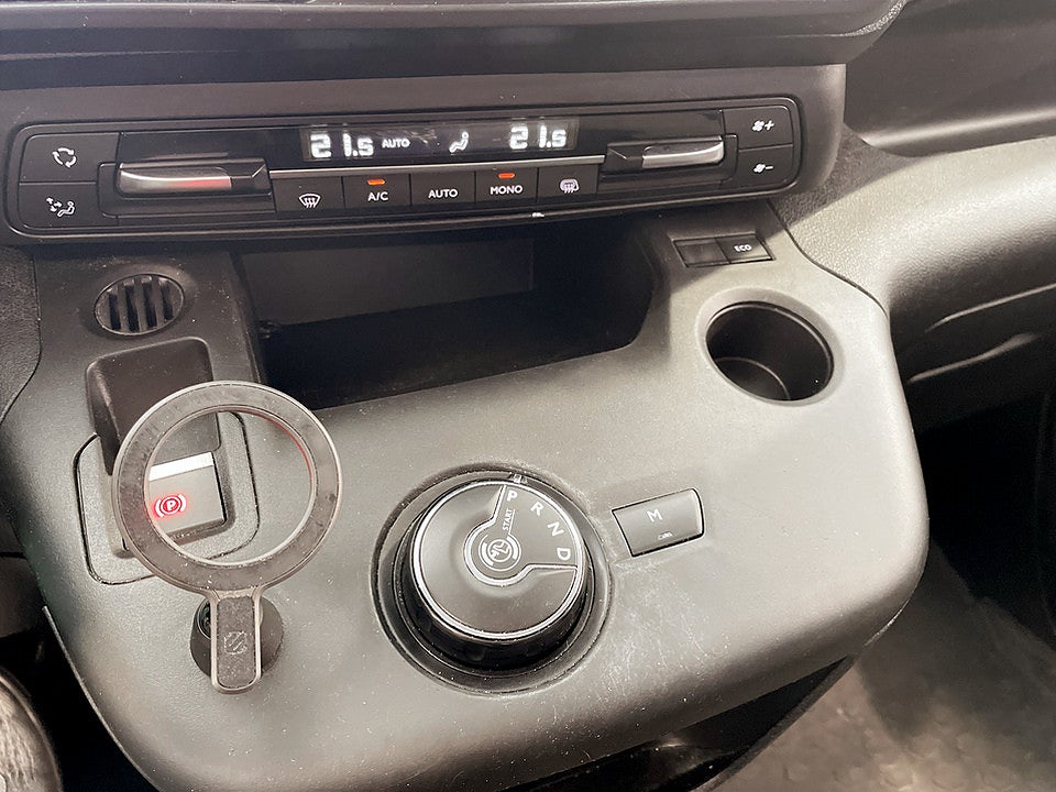 Bild på Peugeot Partner PRO+ 1.5 BlueHDi 130hk Aut L2 DRAG B-KAMERA 