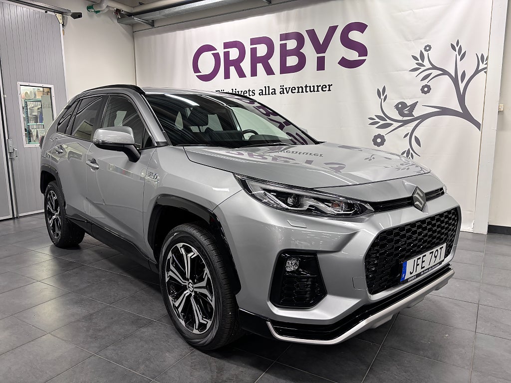 Suzuki Across 2,5l Laddhybrid 306hk AWD, 75km räckvidd på el