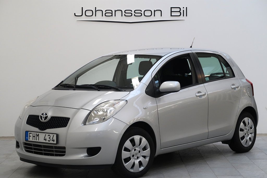 Toyota Yaris 5-dörrar 1.3 VVT-i |Euro 4| **RESERVERAD**