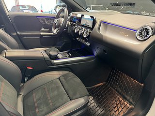 SUV Mercedes-Benz GLA 10 av 11