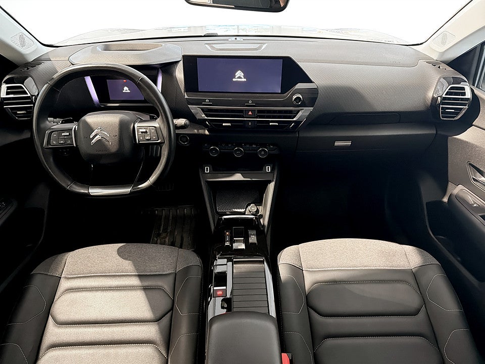 Bild på Citroën C4-X Shine 1.2 PT 130hk Aut B-KAMERA NAVI