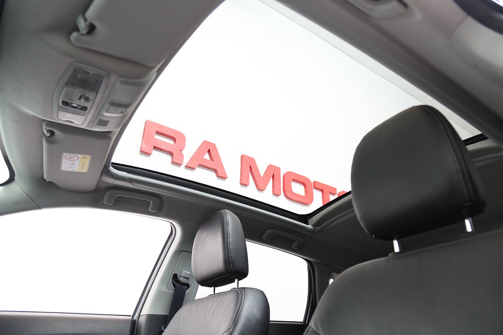 Mitsubishi ASX 2,2 Di-D 150hk Business 4WD Aut Pano Skinn Motorv Drag 2017