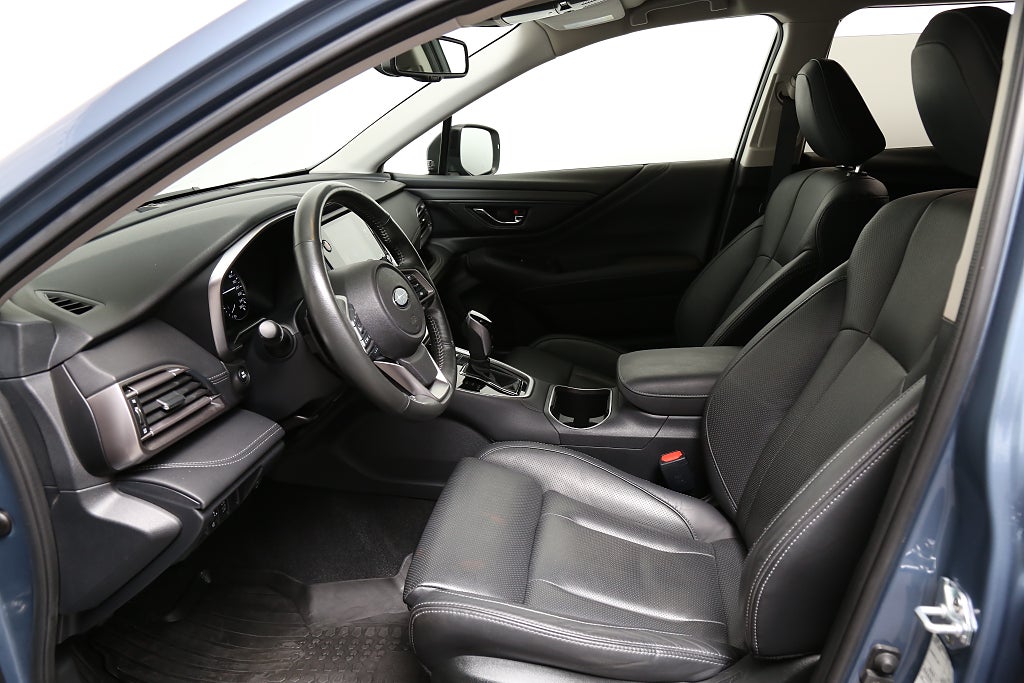 Subaru Outback 2,5i Limited Xfuel AWD Skinn Motorv Drag 2023