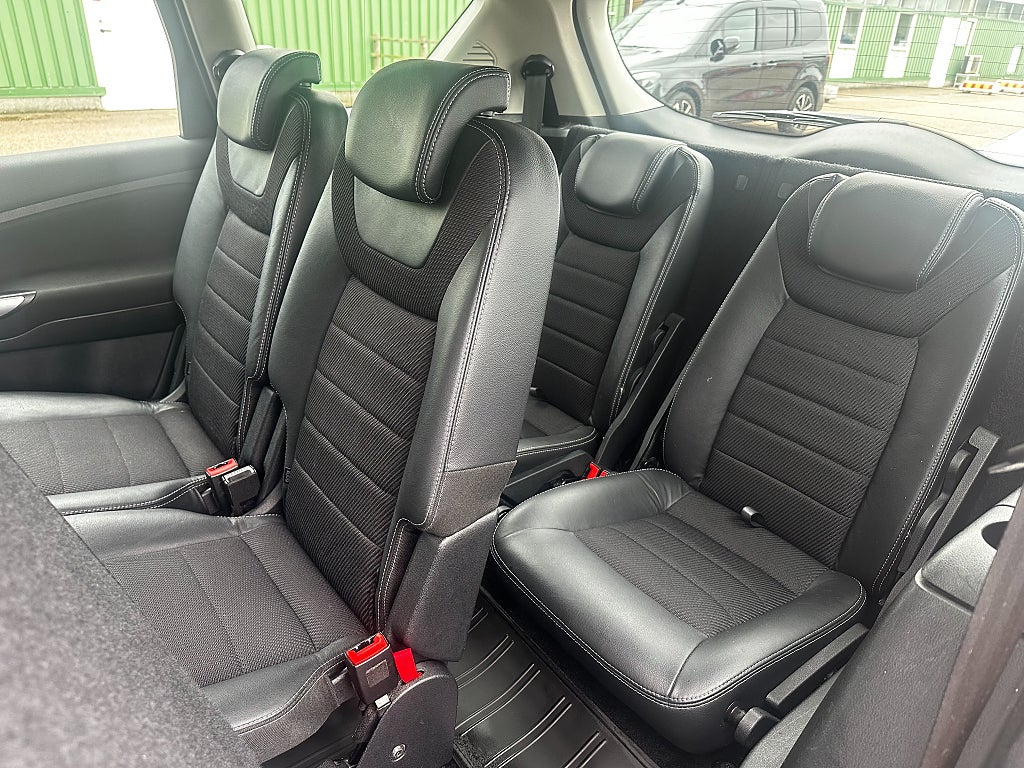 Ford S-Max 2.0 TDCi Powershift 7 sits - Sport Edition