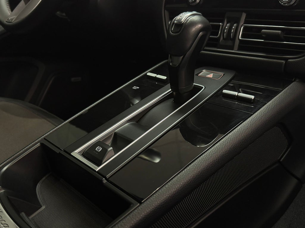Porsche Macan PDK, 265hk, 2023