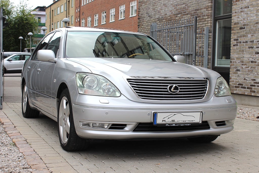 Lexus LS 430 4.3 V8 282hk President Pack 