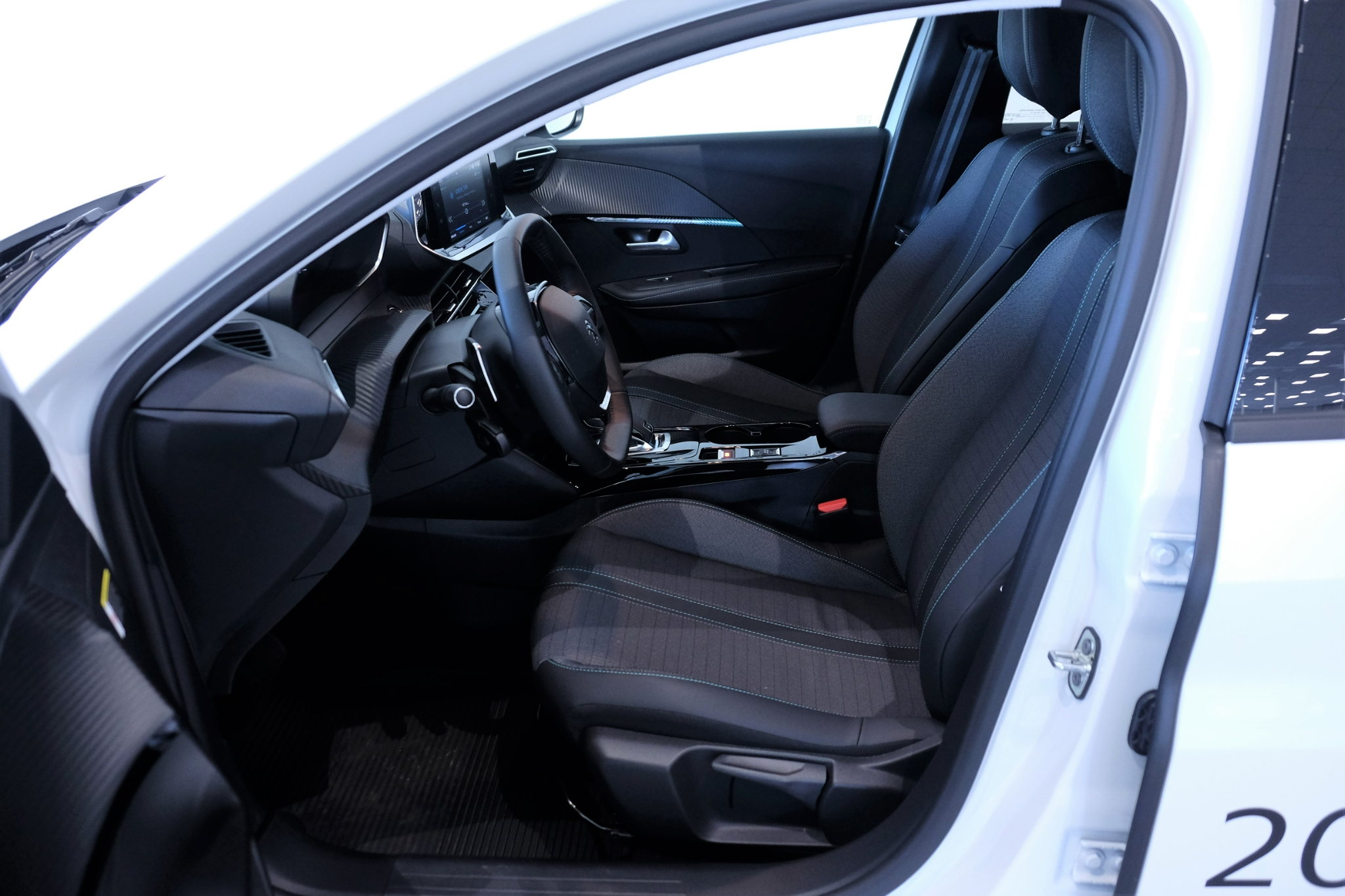 Peugeot 208 Allure Pack PT 100hk AUT 2023, kuva 4/44