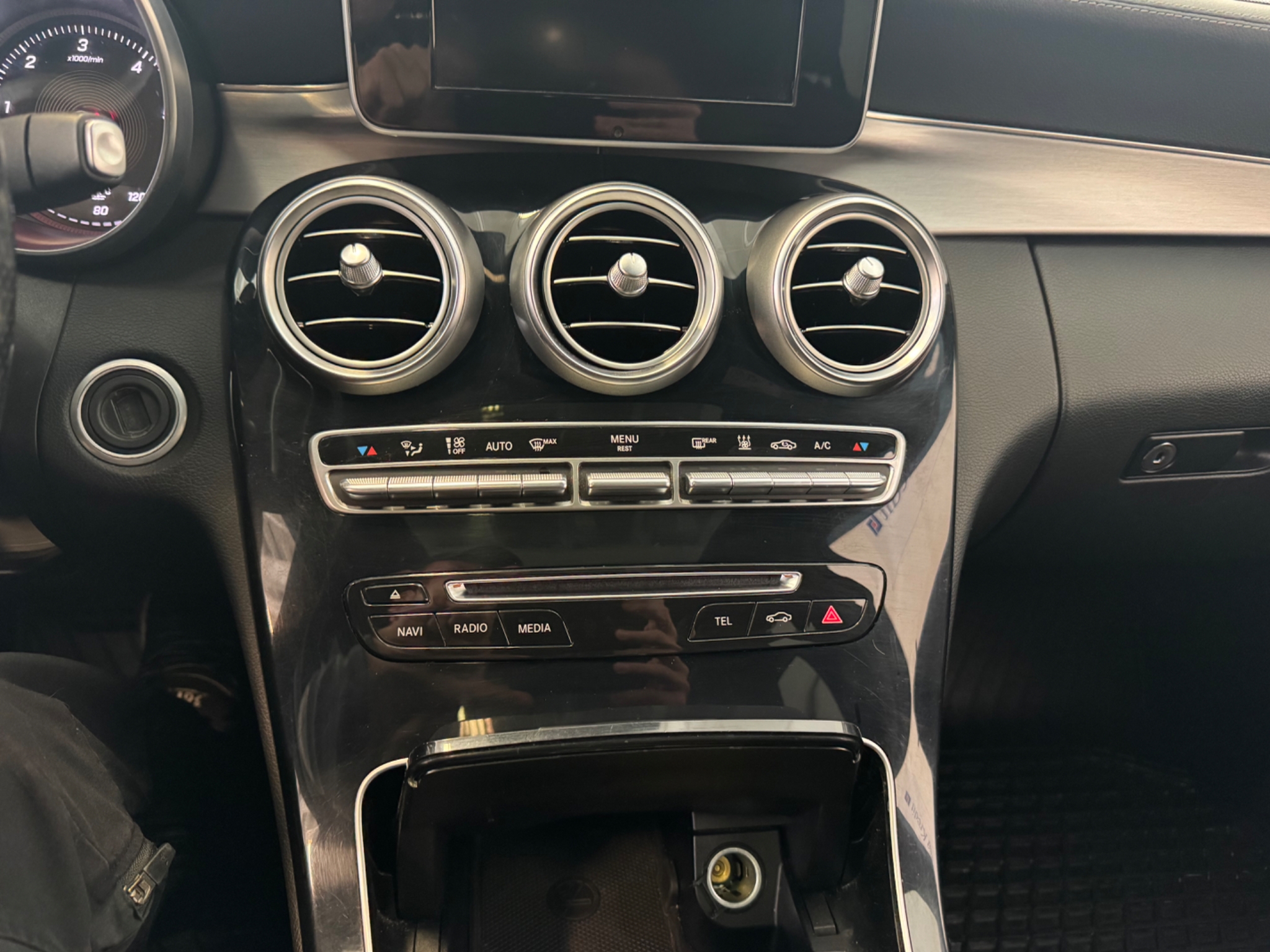 Mercedes-Benz C 2015, bild 7/29