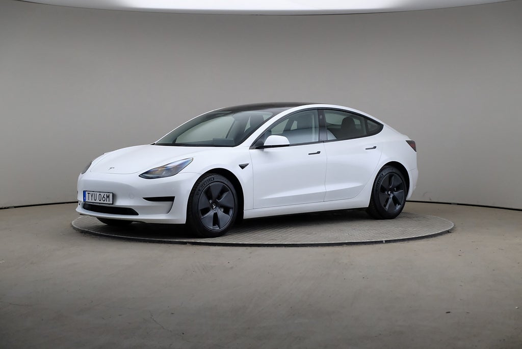 Tesla Model 3 Standard Range Plus 325hk RWD Drag