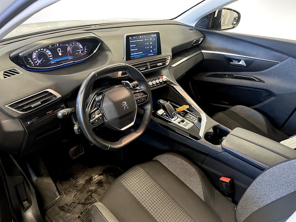 Bild på Peugeot 3008 Active 1.2 PT 130hk Aut KAMPANJRÄNTA 3,99%