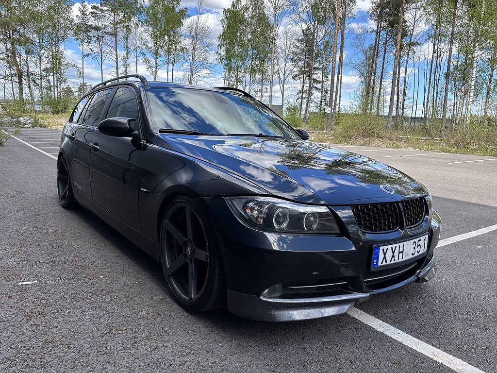BMW 320D Touring Panorama Ny bes