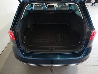 Kombi Volkswagen Passat 20 av 20