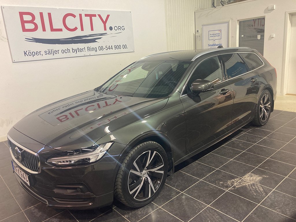 Volvo V90 B4 Mom Advanced SE Skinn Navi B-Kam 360 Drag Eu6