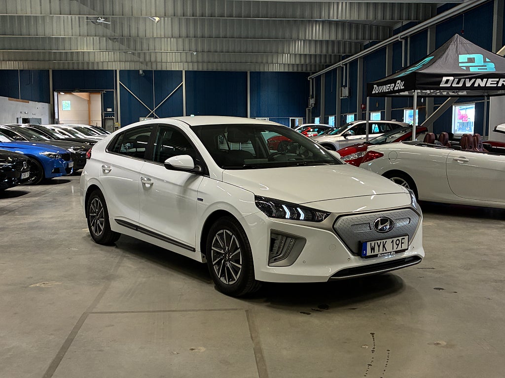 Hyundai IONIQ Electric 38.3 kWh Premium Plus | Skinn | LED | ACC 