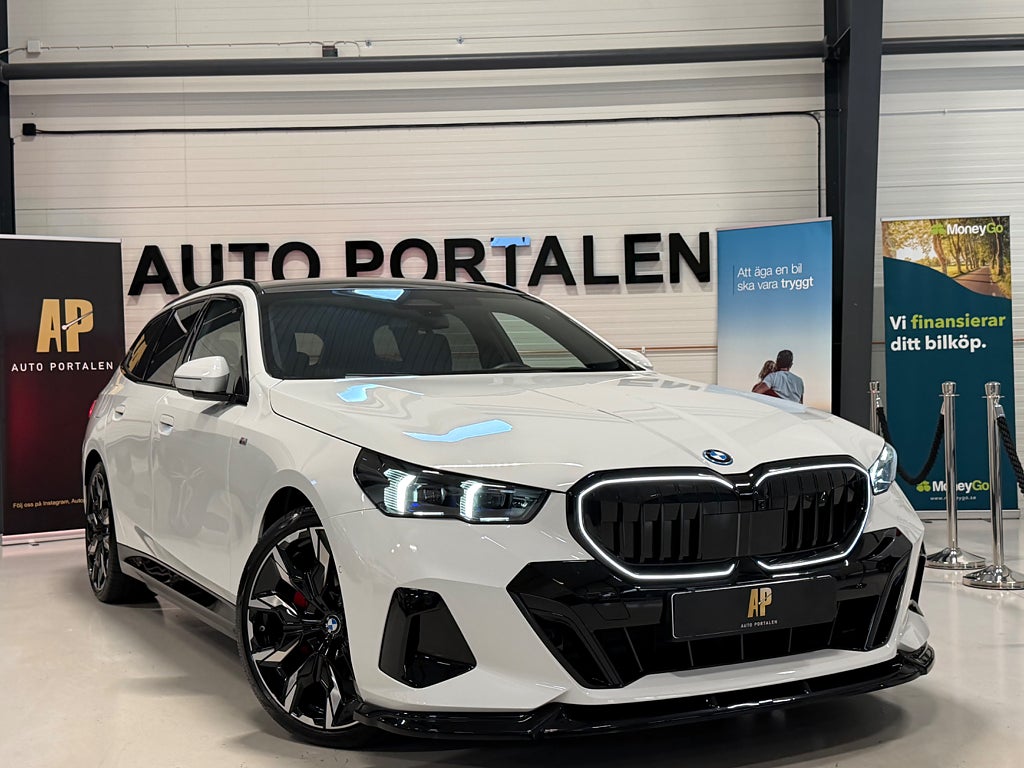 BMW 530e xDrive M, M Sport PRO / B&W / PANO / Hud / * MOMS "21