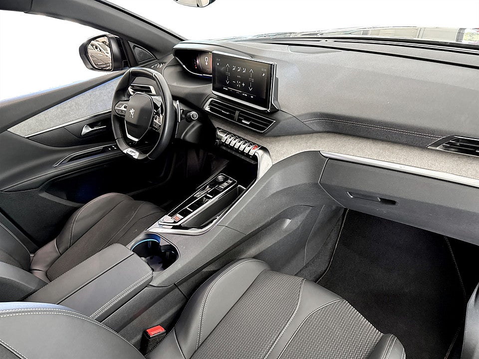 Bild på Peugeot 5008 GT 1.2 PT 130hk Aut - VECKANS KLIPP!