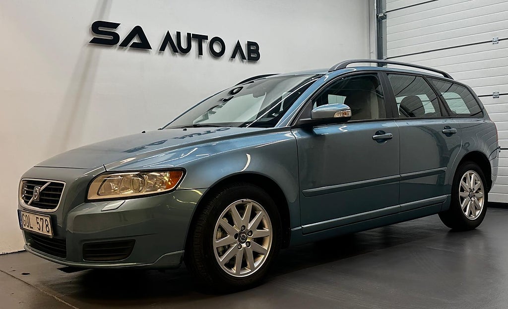 Volvo V50 D5 Kinetic nyservad kamrem bytt 