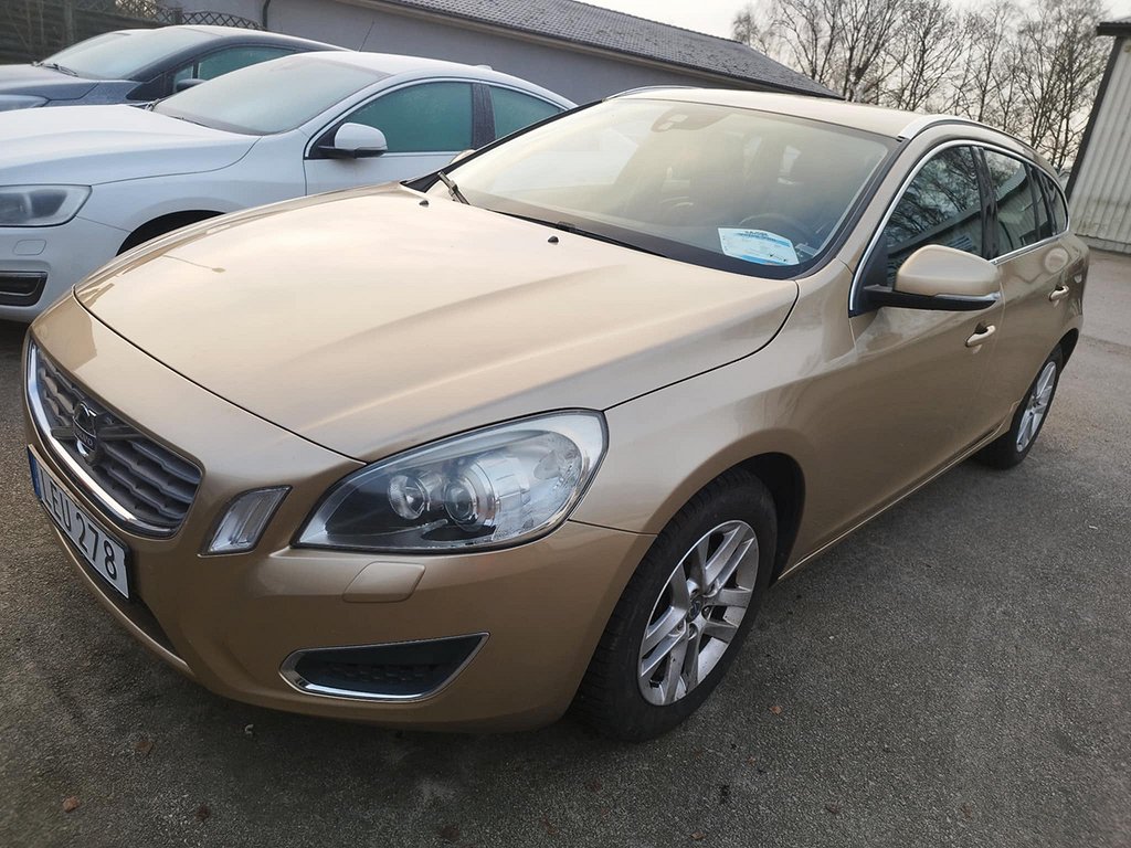 Volvo V60 T3 Summum Euro 5