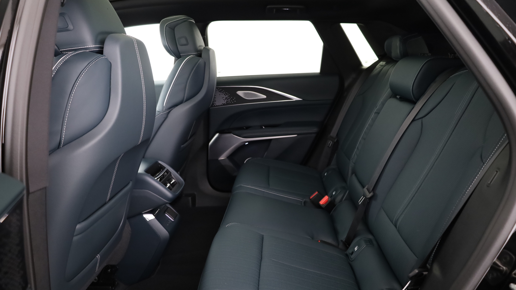 Cadillac Lyriq 600E4 (EU) 2024, bild 6/36
