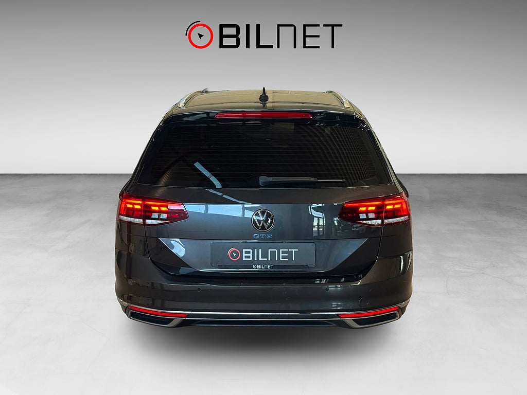 Volkswagen Passat Sportscombi GTE 1.4 TSI PlugIn Kamera Drag Moms Värmare