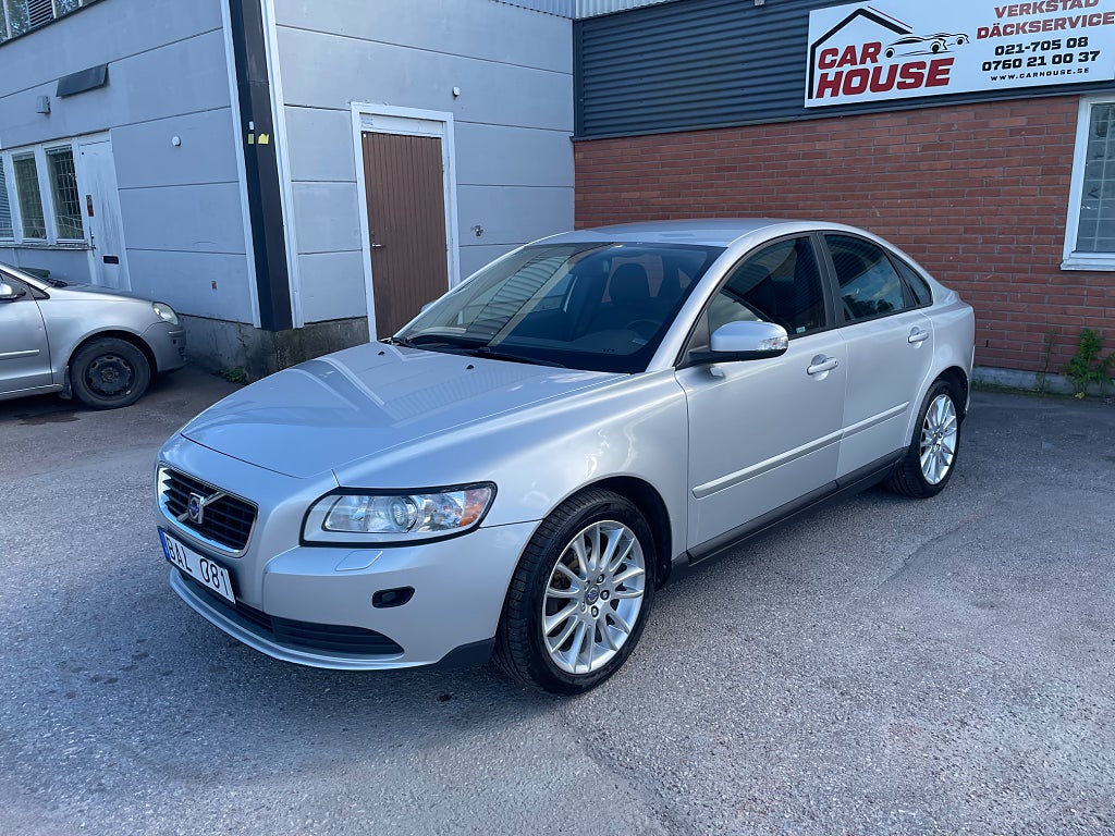 Volvo S40 1.8 Flexifuel Kinetic Euro 4/M-värmare/Ny bes/ 1,95%