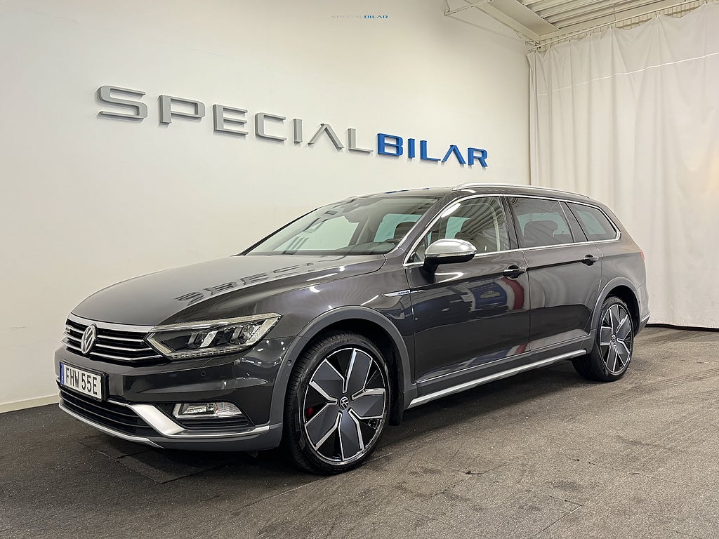 Volkswagen Passat Alltrack 2.0 TDI 4M 240hk Panorama Värmare Drag