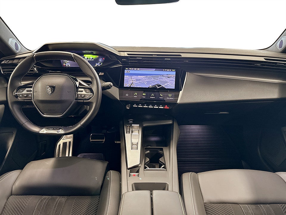 Bild på Peugeot 408 GT 130hk Aut B-KAMERA CARPLAY