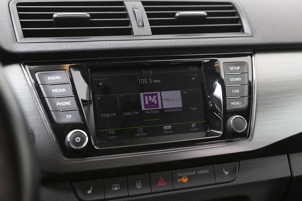 Skoda Fabia 1,2 TSI 90hk Style Kombi Motorvärmare 2016