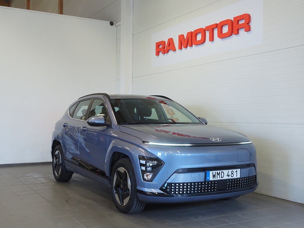 Hyundai Kona Electric Standard Range 48.4kWh Essential Kamera Navi