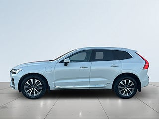 Volvo XC60 RechargeT6 AWD Drag/Kamera/Bowers&Wilkins/Skinn/S&Vdäck – bild 4