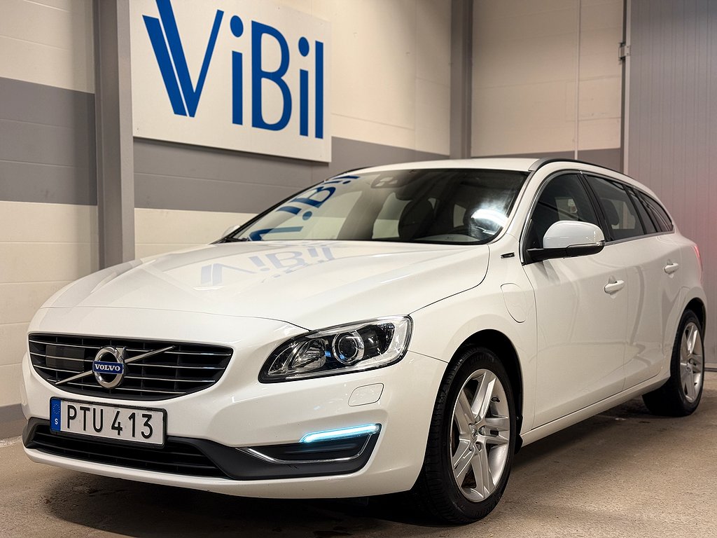 Volvo V60 D6 Plug-in Hybrid Momentum KEYLESS/NAVI/KAMERA/VOC