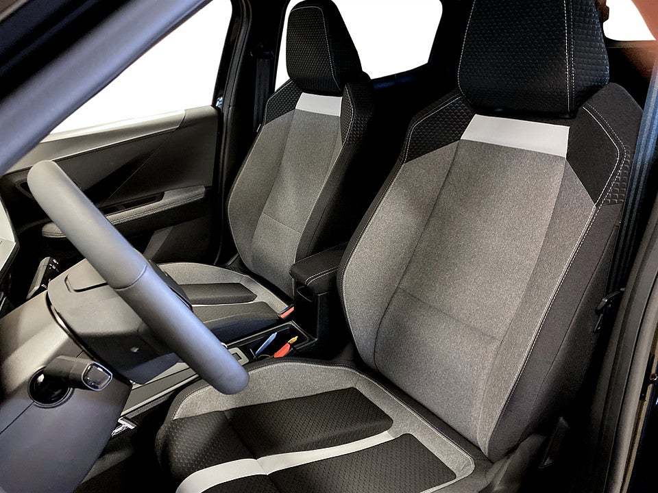 Bild på Opel Frontera GS 1.2 Turbo Hybrid 145hk Aut B-KAMERA NAVI