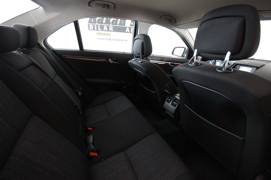 Mercedes-Benz C 2008 - miniatyr 4