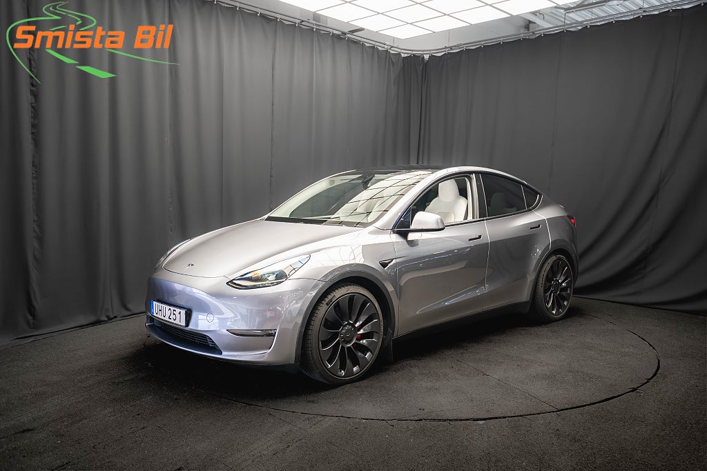 Tesla Model Y Performance DRAG QUICKSILVER LJUS-INREDNING 21'' MOMS