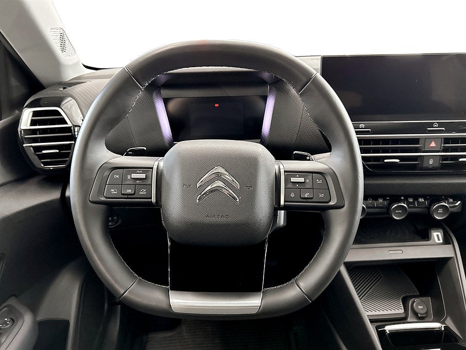 Bild på Citroën C4 Shine 1.2 PT 130hk Aut - 360-KAMERA, CARPLAY