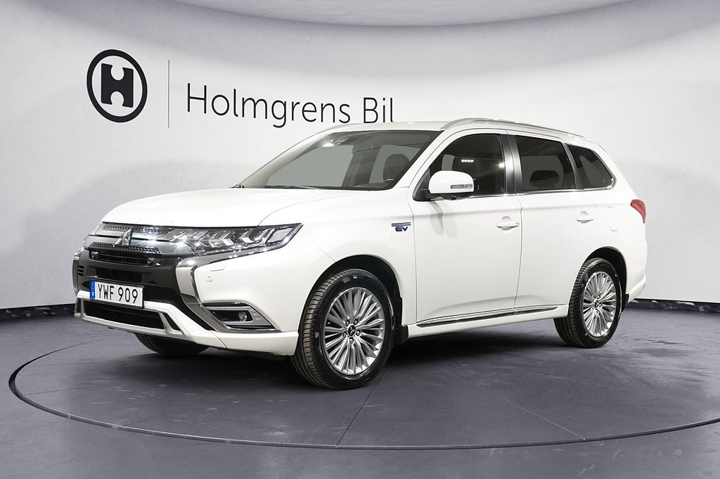 Mitsubishi Outlander PHEV AWD Business X 360° Drag Läder