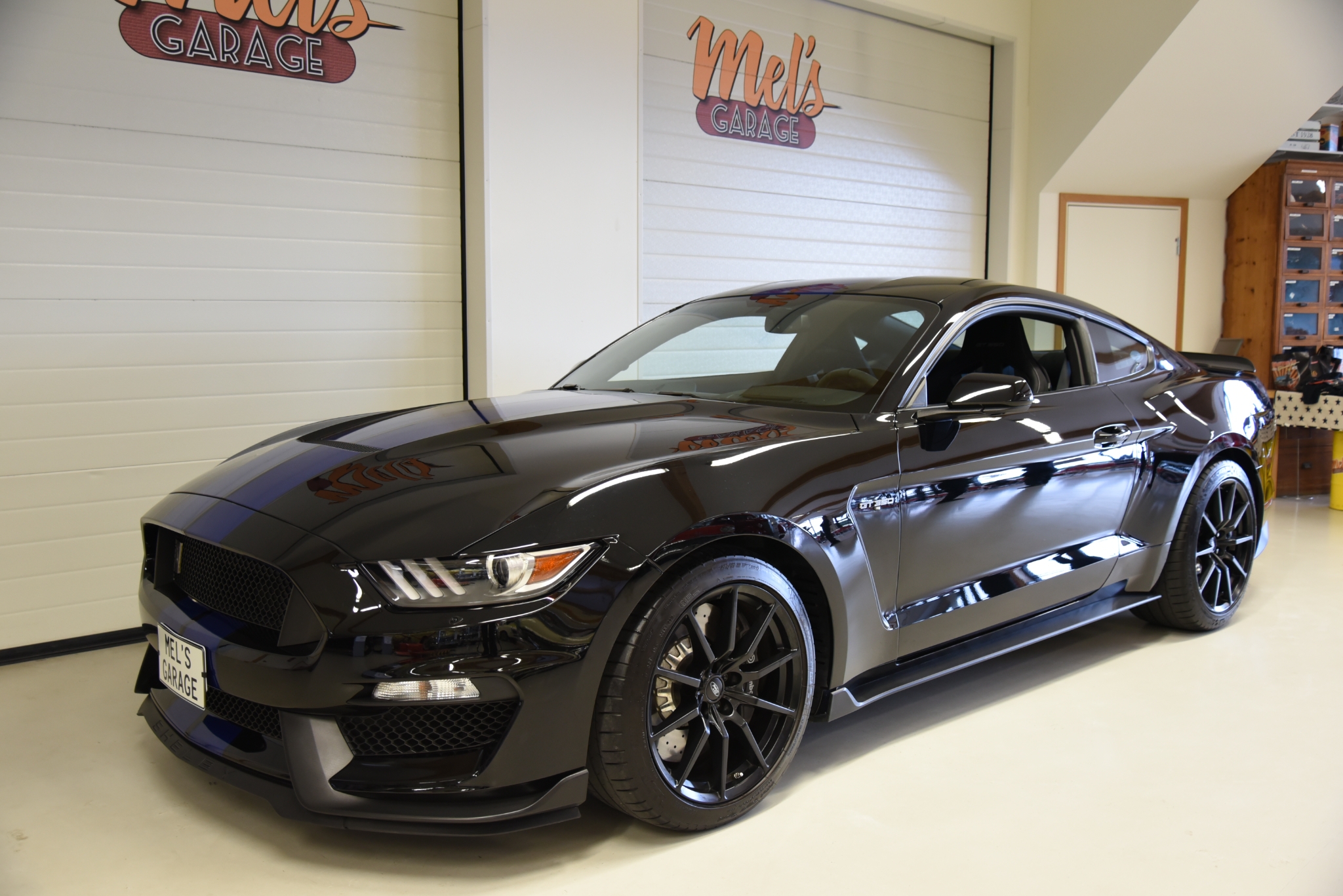Ford Mustang Shelby GT350 2017, kuva 2/129