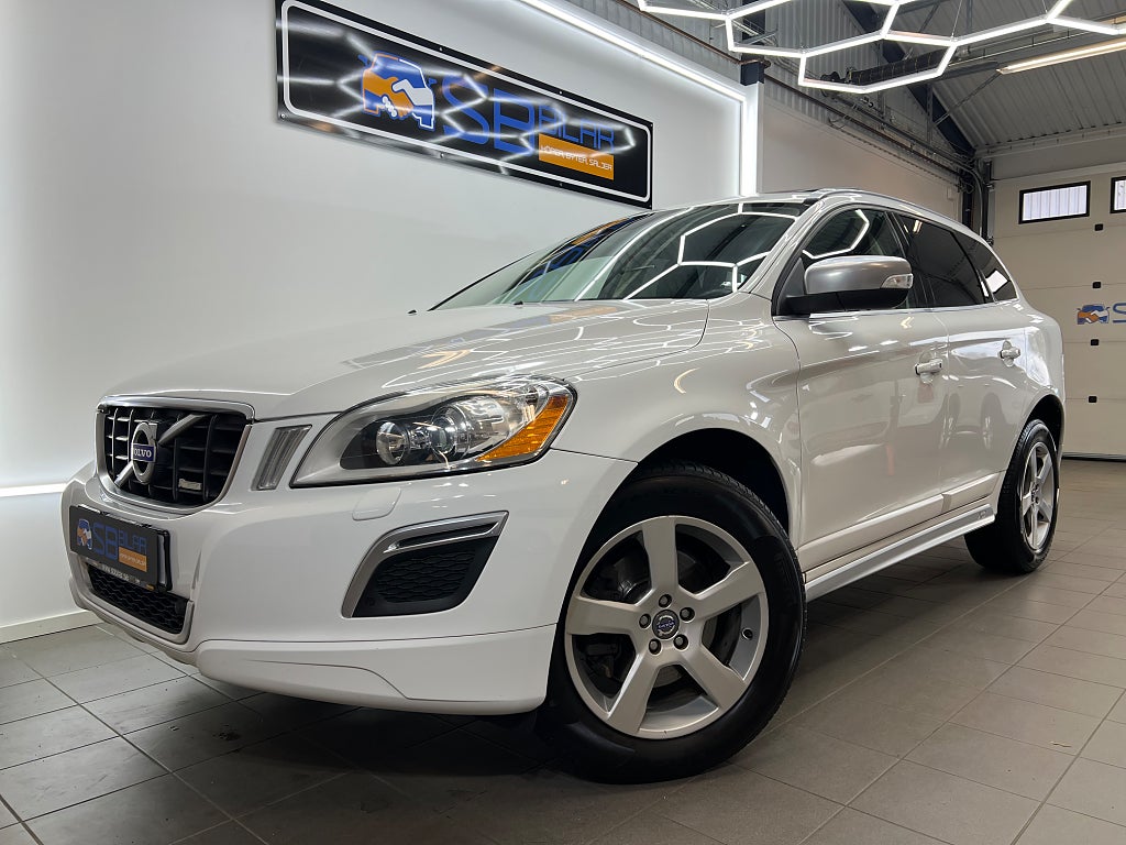 Volvo XC60 D4 Geartronic, 163hk R-Design Pano Keyless Navi