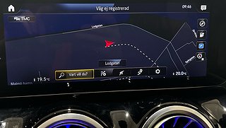 SUV Mercedes-Benz EQA 9 av 12