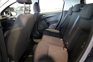 Halvkombi Peugeot 208 12 av 23