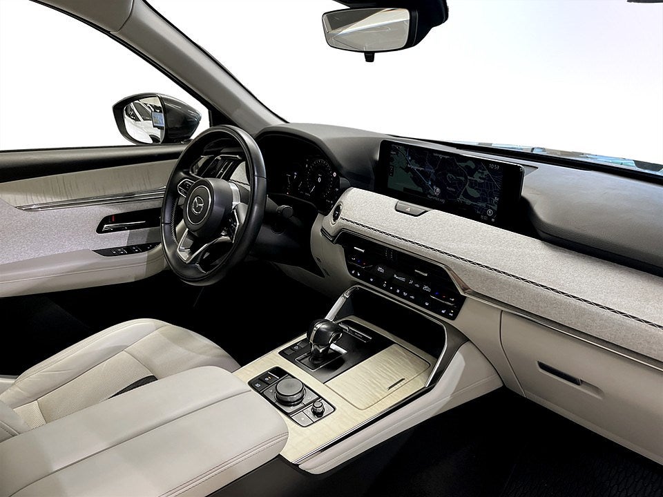 Bild på Mazda CX-60 Takumi e-Skyactiv PHEV 327hk Aut AWD - PANO, B-KAMERA