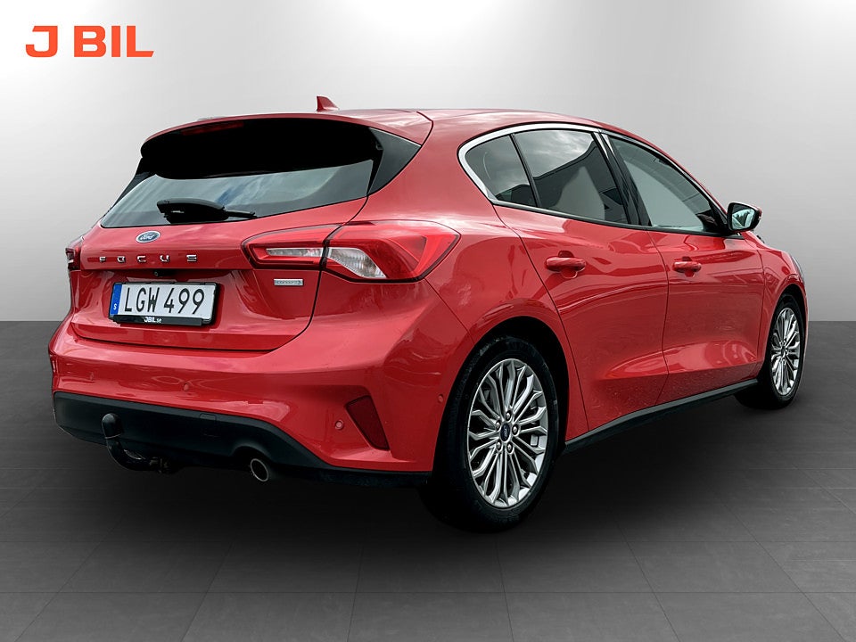 Bild på Ford Focus Titanium Launch Edition 1.0 EcoBoost 125hk B-KAMERA 